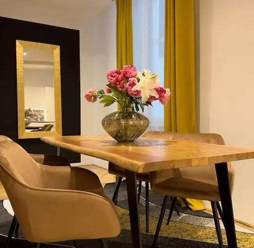 Stylish For 4 Near Museumsquartier Metro U2 & U3 Apartmán
