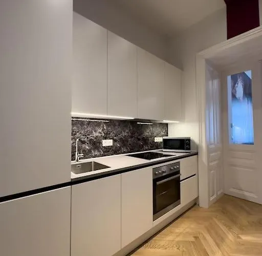 Stylish For 4 Near Museumsquartier Metro U2 & U3