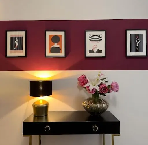 Apartmán Stylish For 4 Near Museumsquartier Metro U2 & U3 *