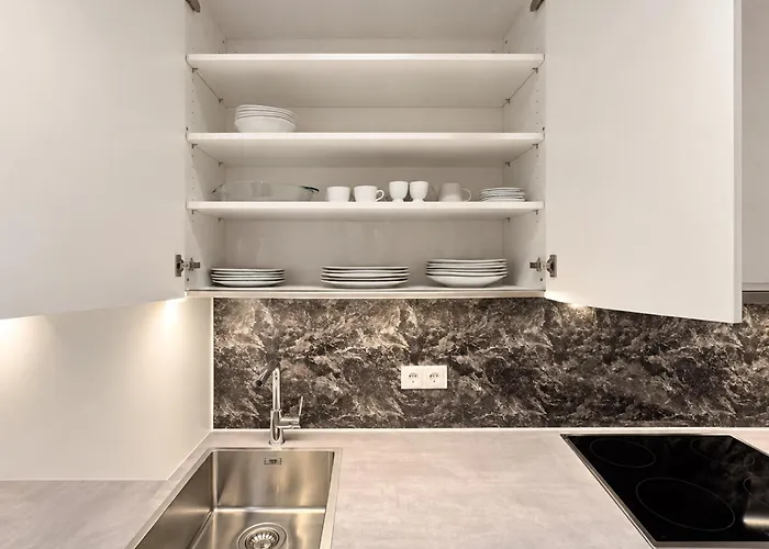 Διαμέρισμα Stylish For 4 Near Museumsquartier Metro U2 & U3 *